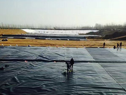 尾矿库防渗